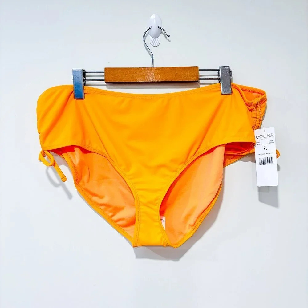 CATALINA – Tangerine knotted swimsuit bottom | X-Large •